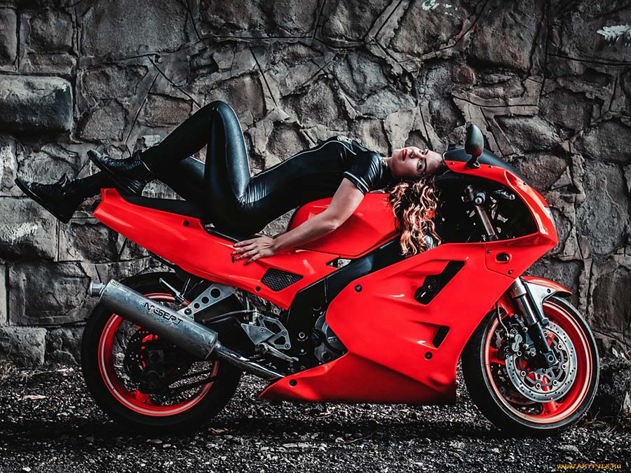 Beautiful girl Beautiful girls and motorcycles in Yerevan